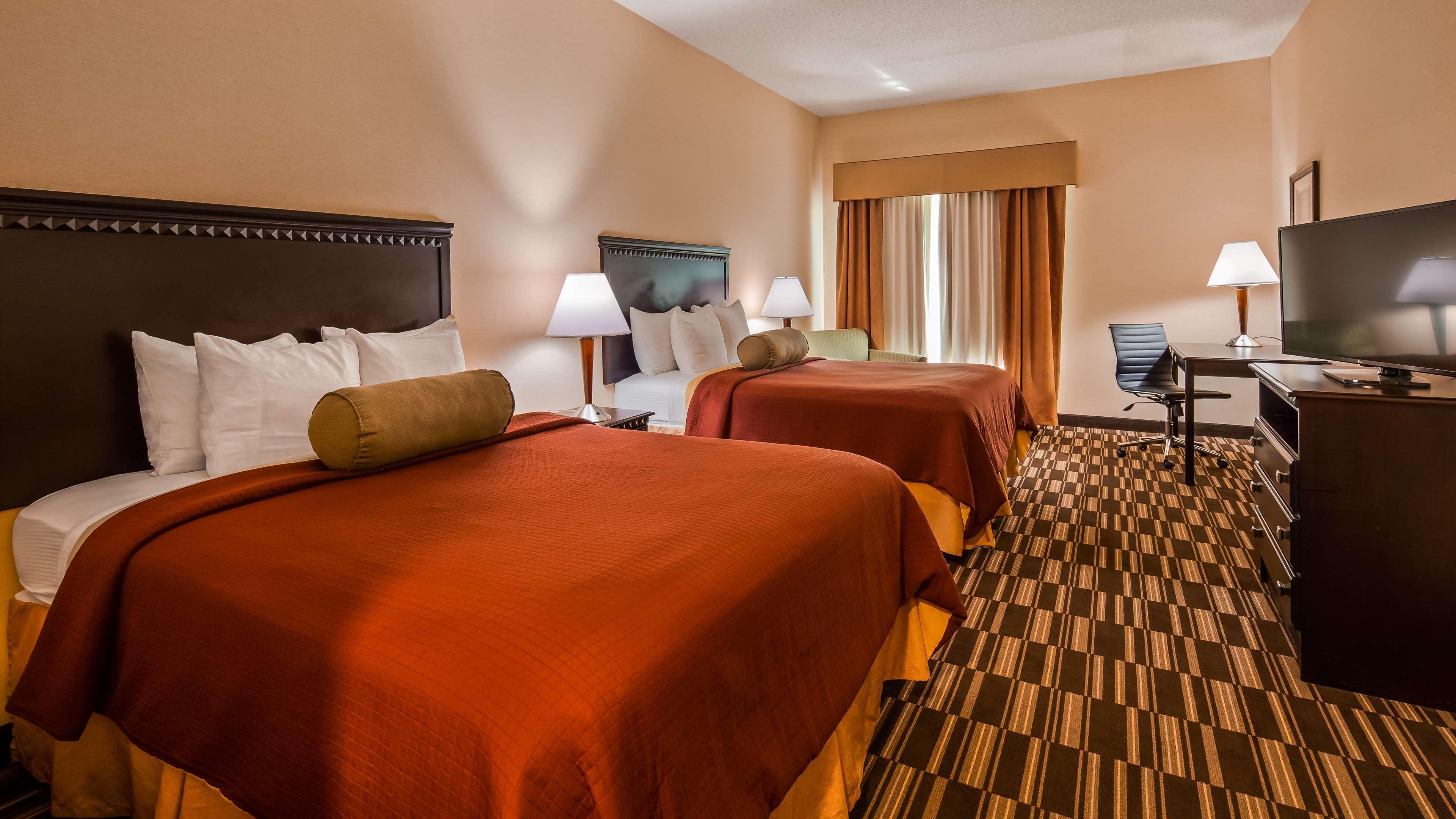 Best Western Plus Victor Inn & Suites Exterior foto