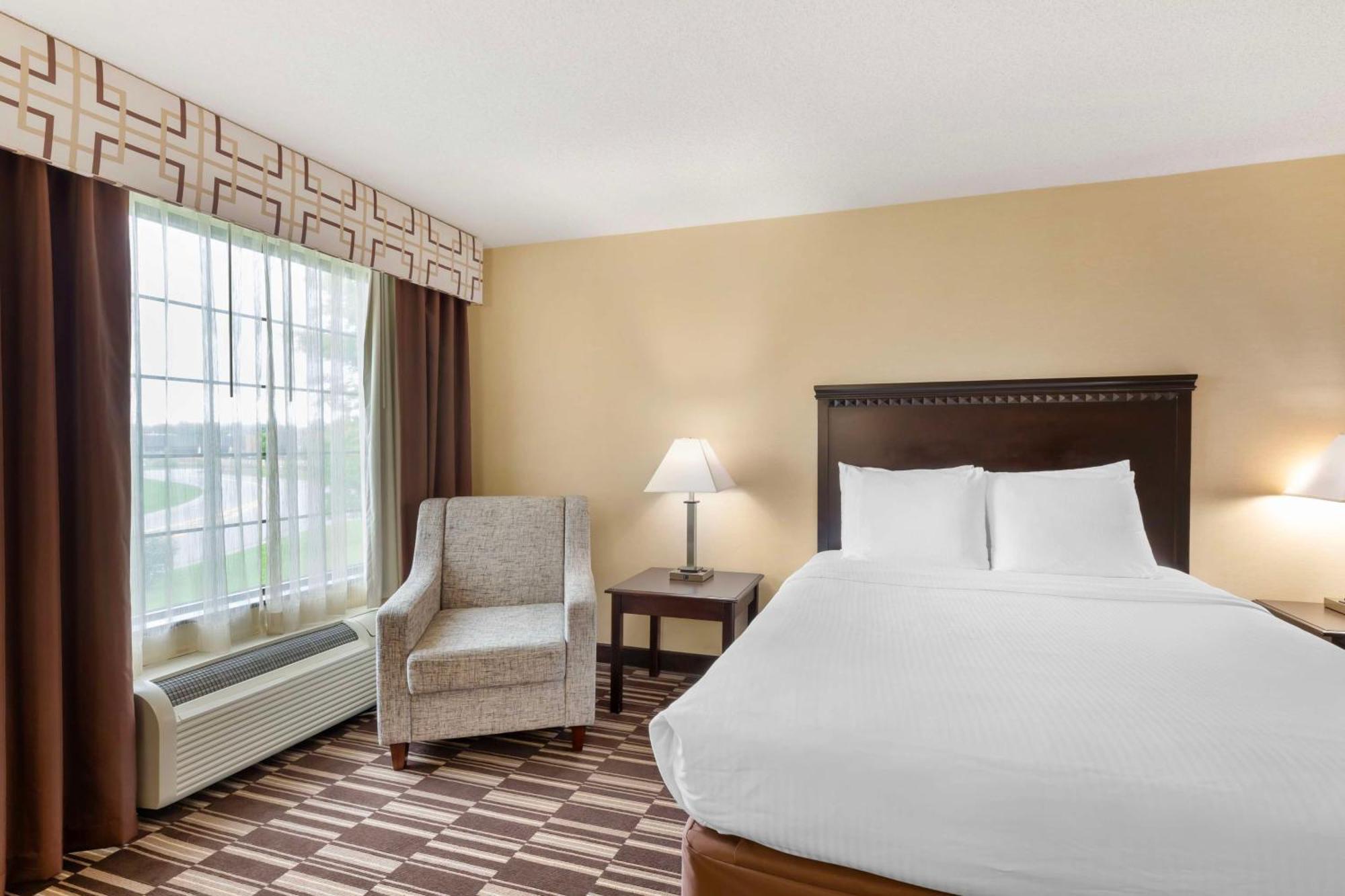 Best Western Plus Victor Inn & Suites Exterior foto