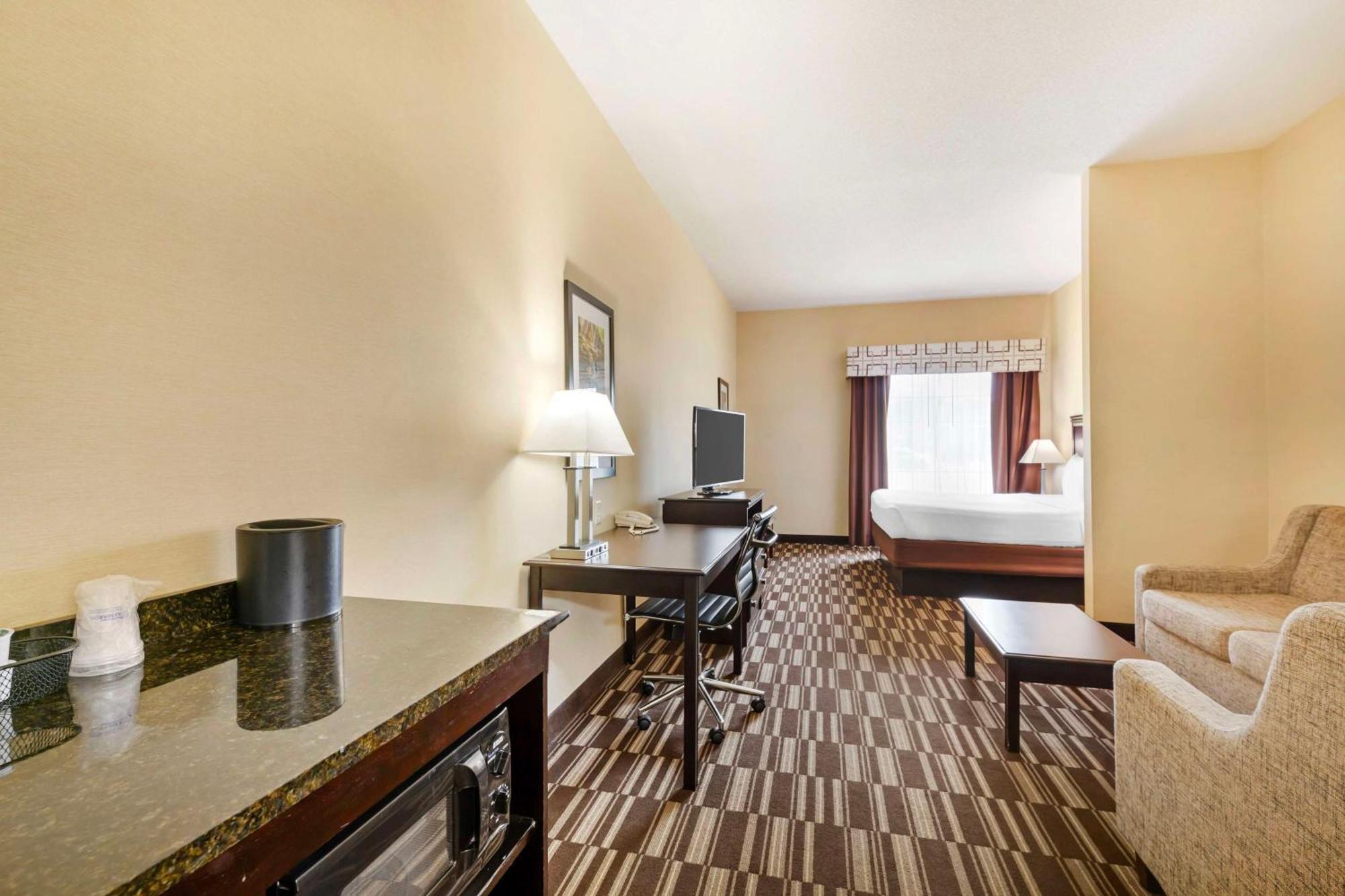Best Western Plus Victor Inn & Suites Exterior foto